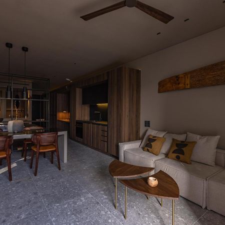 Olea Vouliagmeni Suite Athènes Extérieur photo